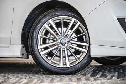 2016 Subaru Impreza Sport 2.0i-S - Thumbnail