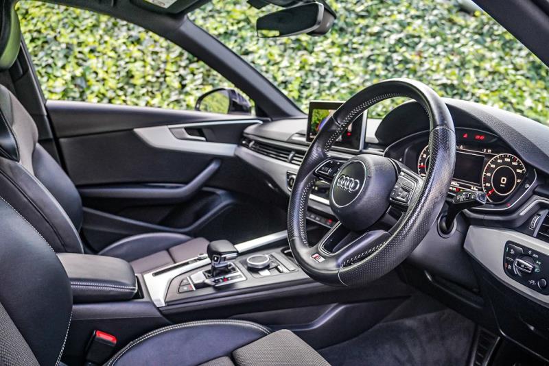 2016 Audi A4 Avante 2.0TFSI S Line