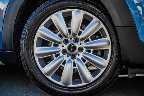 2017 Mini Countryman Cooper SE - Thumbnail