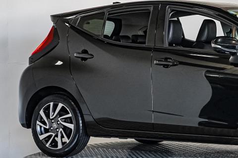 2022 Toyota Aqua Z Yaris Hybrid - Thumbnail