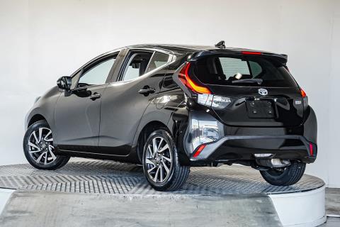 2022 Toyota Aqua Z Yaris Hybrid - Thumbnail