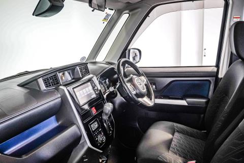 2018 Toyota Tank / Roomy G-T - Thumbnail