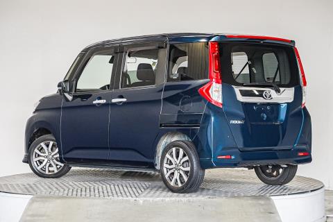 2018 Toyota Tank / Roomy G-T - Thumbnail
