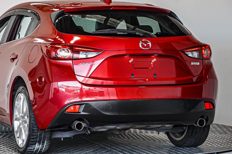 2015 Mazda Axela 20S / 3 Ltd