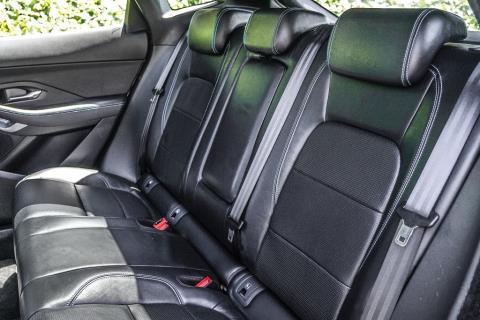 2019 Jaguar E-Pace 4WD R-Dynamic S - Thumbnail