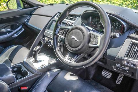 2019 Jaguar E-Pace 4WD R-Dynamic S - Thumbnail
