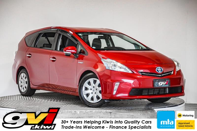 2012 Toyota Prius Alpha S