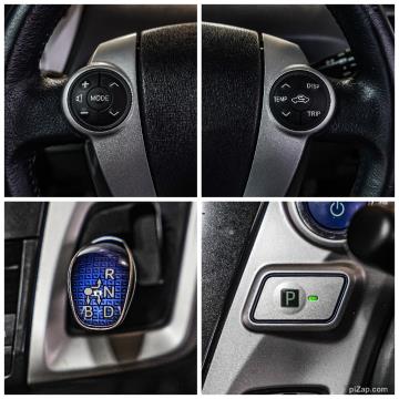 2012 Toyota Prius Alpha S - Thumbnail