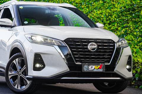 2020 Nissan Kicks e-Power X - Thumbnail