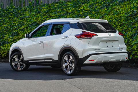 2020 Nissan Kicks e-Power X - Thumbnail