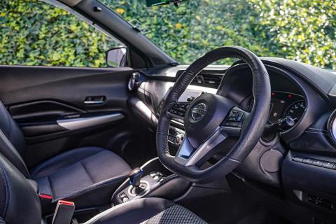 2020 Nissan Kicks e-Power X - Thumbnail