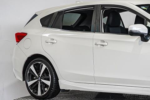 2018 Subaru Impreza Sport 2.0i-S - Thumbnail
