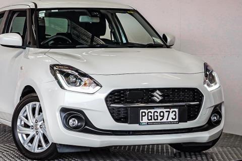2022 Suzuki Swift Hybrid Limited - Thumbnail
