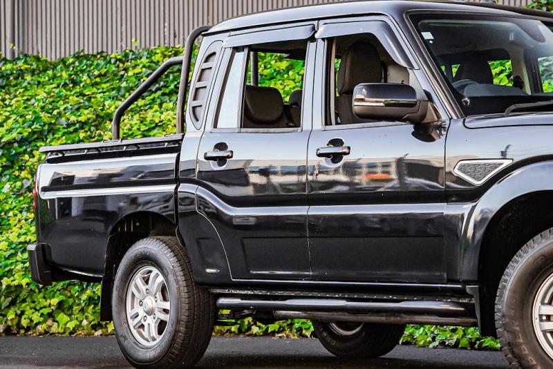 2025 Mahindra Pik Up Double Cab