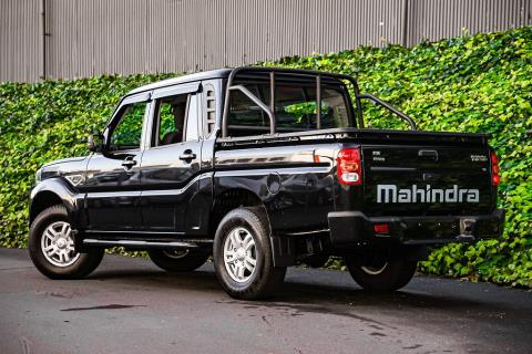 2025 Mahindra Pik Up Double Cab - Thumbnail