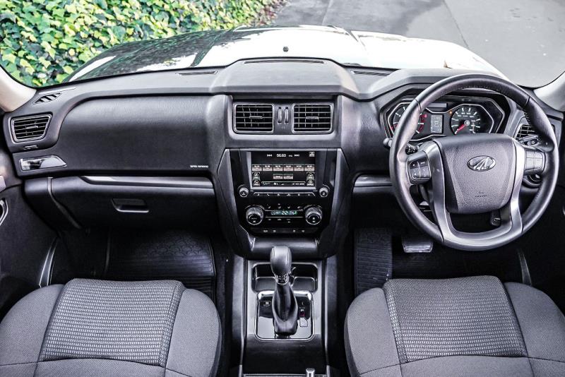 2025 Mahindra Pik Up Double Cab