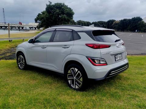 2021 Hyundai Kona EV Elite - Thumbnail