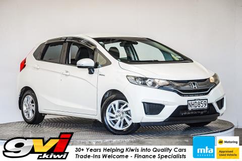 2014 Honda Fit Hybrid / Jazz