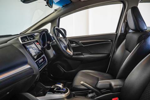 2014 Honda Fit Hybrid / Jazz - Thumbnail