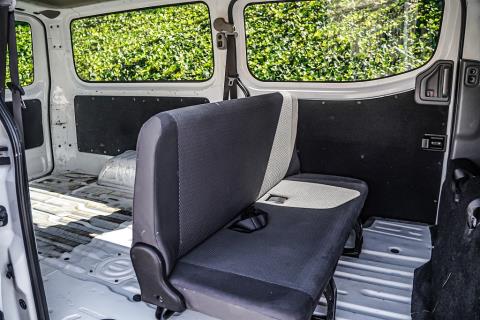 2017 Nissan NV350 / Caravan 5 Door - Thumbnail