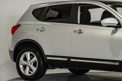 2014 Nissan Dualis 20G / Qashqai Ti - Thumbnail