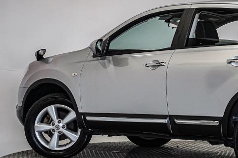 2014 Nissan Dualis 20G / Qashqai Ti - Thumbnail