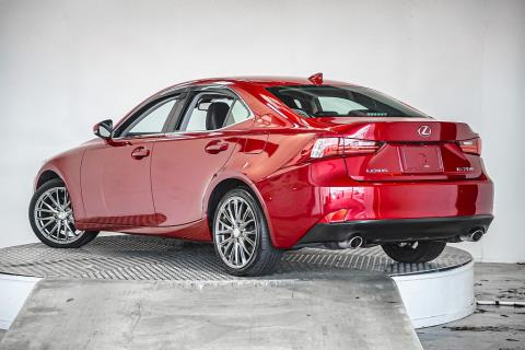 2013 Lexus IS 250 Version L - Thumbnail