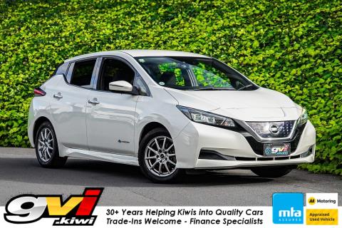 2017 Nissan Leaf 40X 89% SOH - Thumbnail