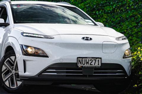 2021 Hyundai Kona EV 64kWh - Thumbnail