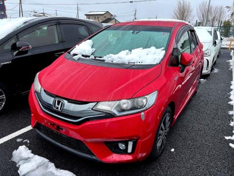 2014 Honda Fit S Hybrid / Jazz - Thumbnail