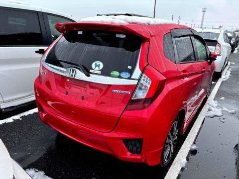 2014 Honda Fit S Hybrid / Jazz - Thumbnail