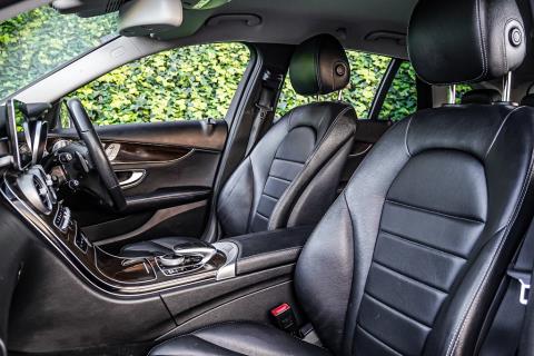 2017 Mercedes Benz C 350e - Thumbnail