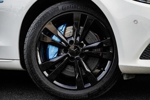 2017 Mercedes Benz C 350e - Thumbnail
