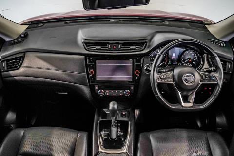 2017 Nissan X-Trail 20X Hybrid - Thumbnail