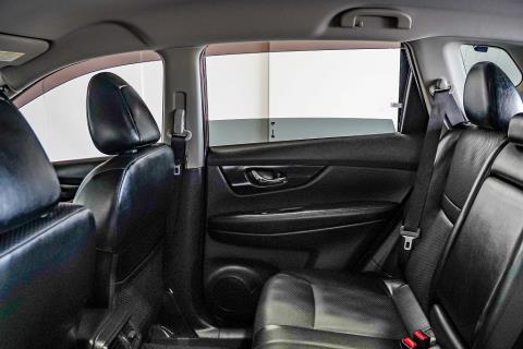 2017 Nissan X-Trail 20X Hybrid - Thumbnail