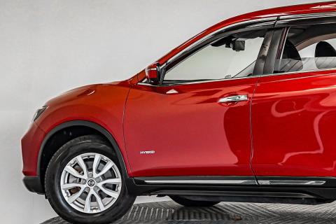 2017 Nissan X-Trail 20X Hybrid - Thumbnail