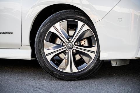 2019 Nissan Leaf 40G - Thumbnail