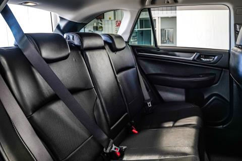2016 Subaru Outback Limited - Thumbnail