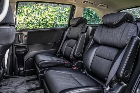 2015 Honda Odyssey Absolute - Thumbnail