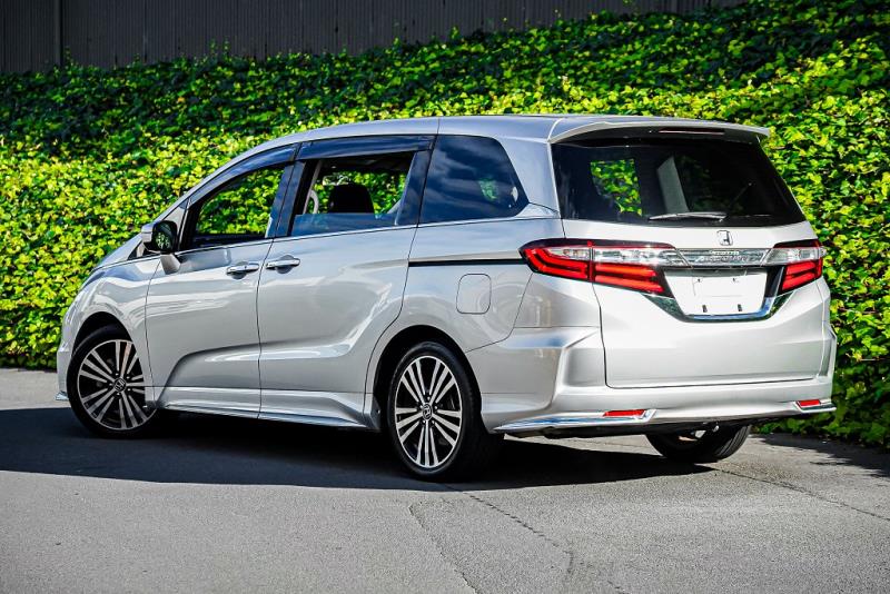 2015 Honda Odyssey Absolute