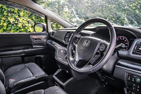 2015 Honda Odyssey Absolute - Thumbnail