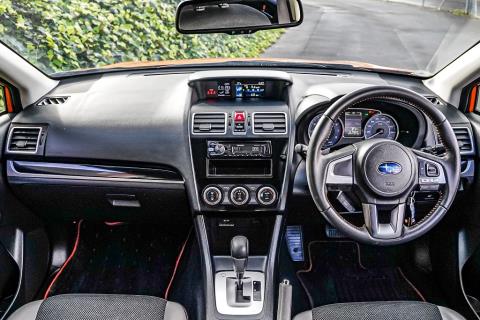 2015 Subaru XV 2.0i-S 4WD - Thumbnail