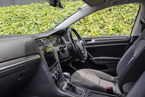 2020 Volkswagen e-Golf EV Gen 2 36kWh - Thumbnail
