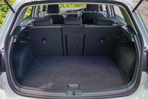 2020 Volkswagen e-Golf EV Gen 2 36kWh - Thumbnail