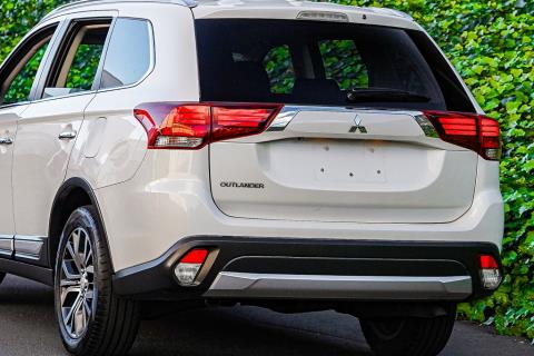 2015 Mitsubishi Outlander 24G - Thumbnail