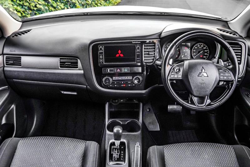 2015 Mitsubishi Outlander 24G