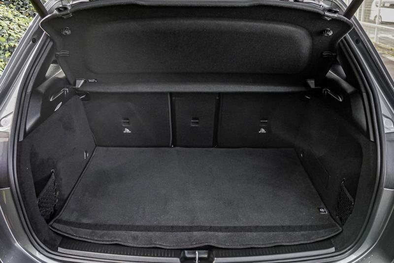 2019 Mercedes Benz B 180 AMG Line
