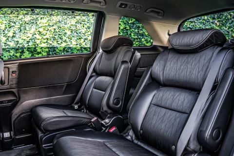 2016 Honda Odyssey Absolute - Thumbnail