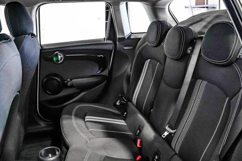 2016 Mini Cooper S - Thumbnail