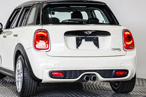 2016 Mini Cooper S - Thumbnail
